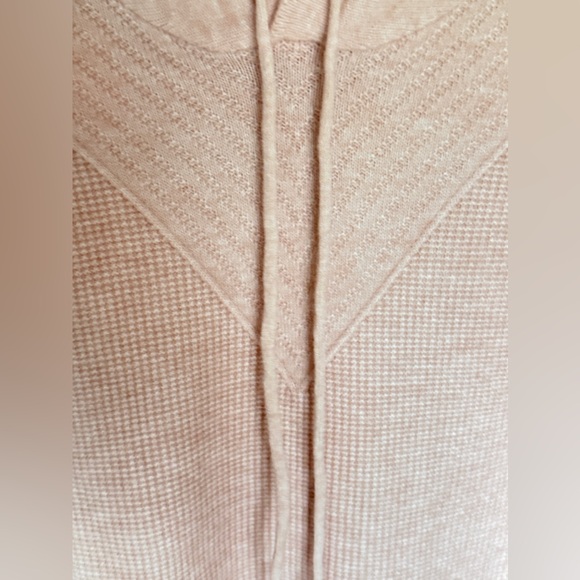 NWT Pink Cristina Cashmere Hoodie Sweater!  Thick soft cozy cashmere! L/XL - Picture 6 of 10